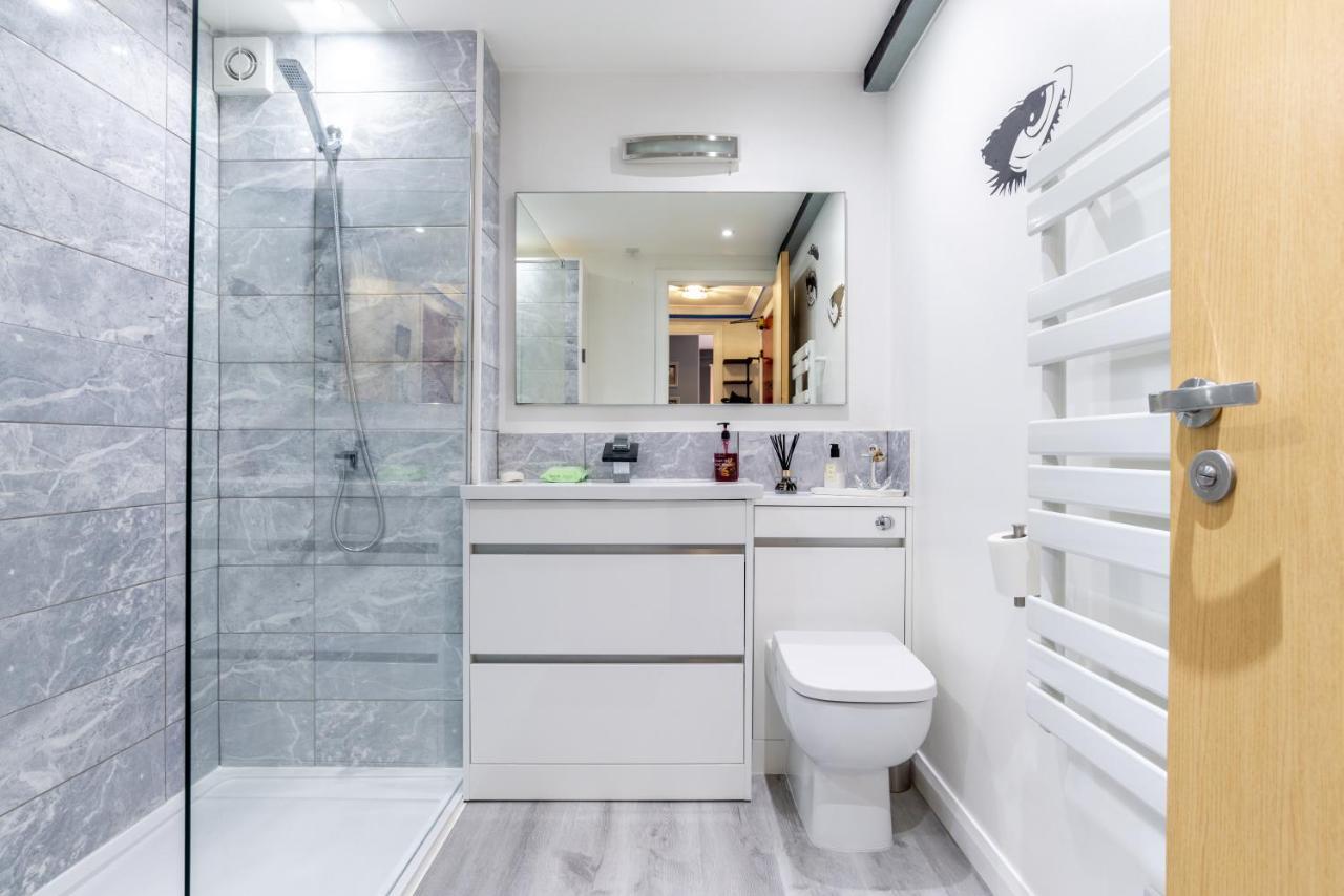Historic Location, Private Parking, Ground Floor Luxury Flat Apartment แอเบอร์ดีน ภายนอก รูปภาพ